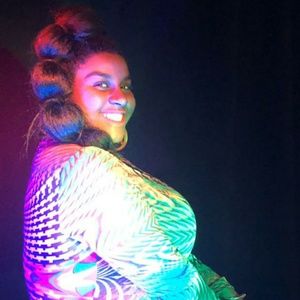 Meet your Posher, Takisha